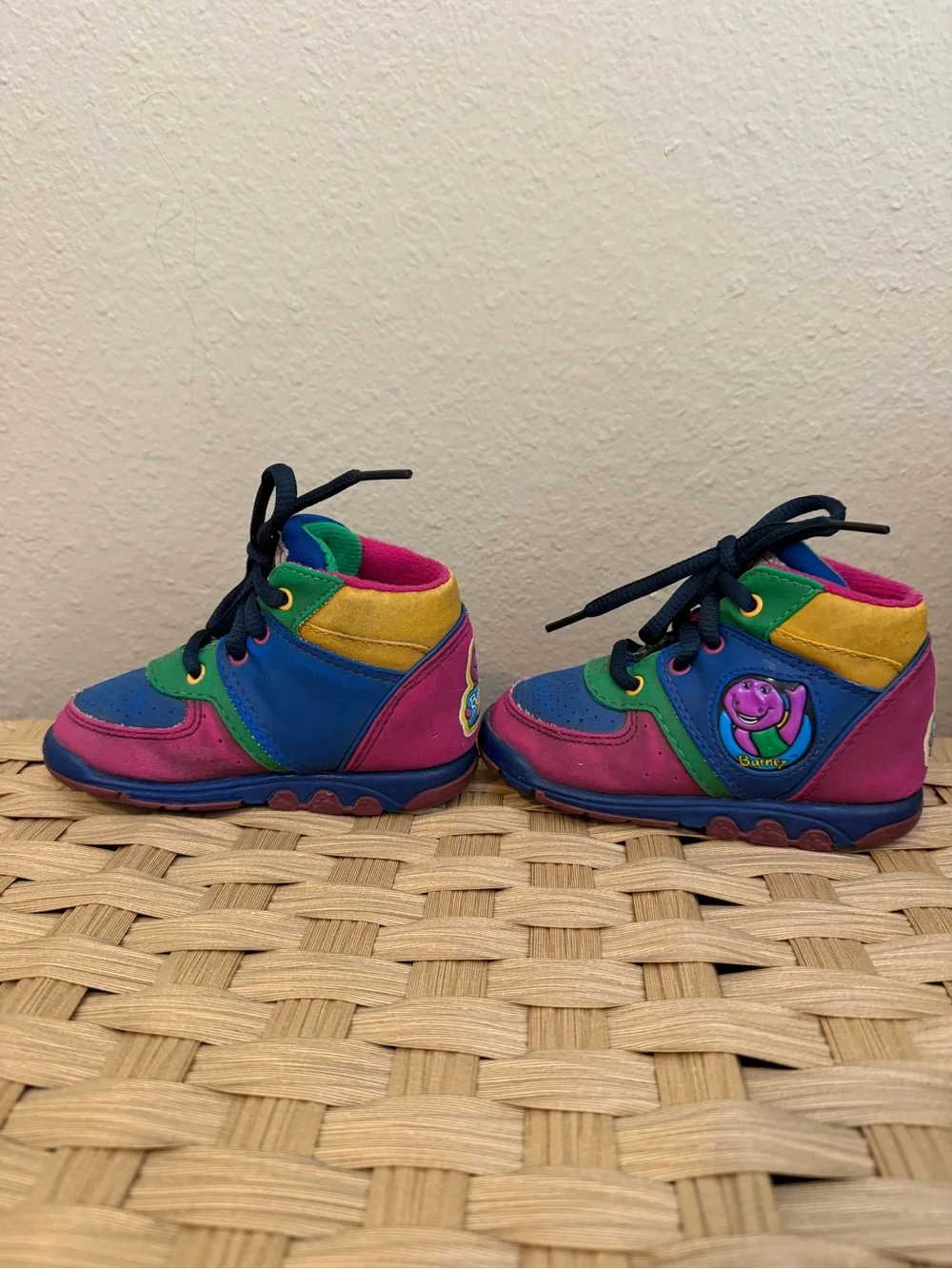 Y2K Barney Colorblock Kids High-Top Sneakers size 7